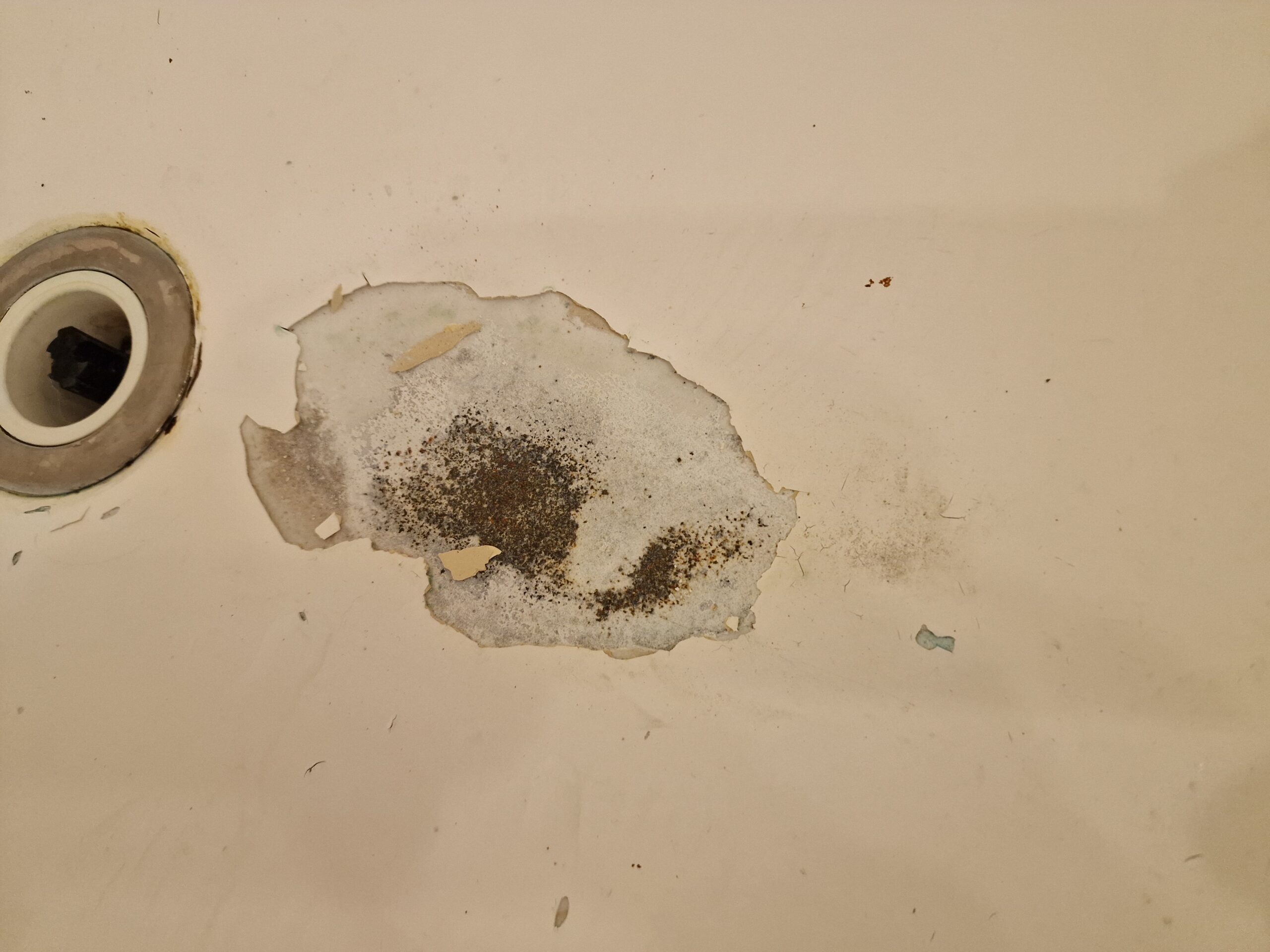 Pokaz odprysków po kilku latach od renowacji THS